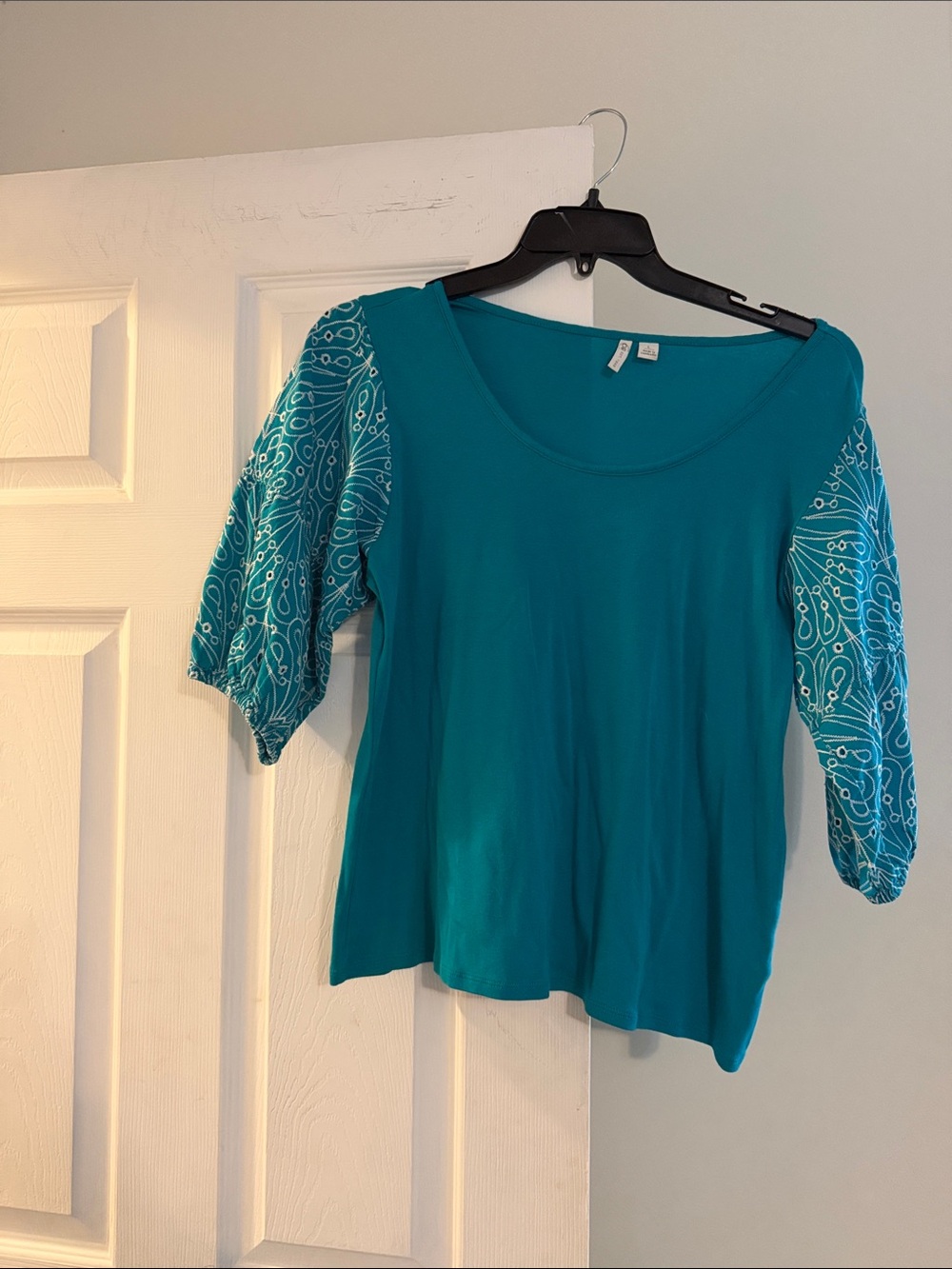 Cato Teal Scoop Neck Top with Patterned Puff Sleeves